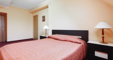 Three-room suite