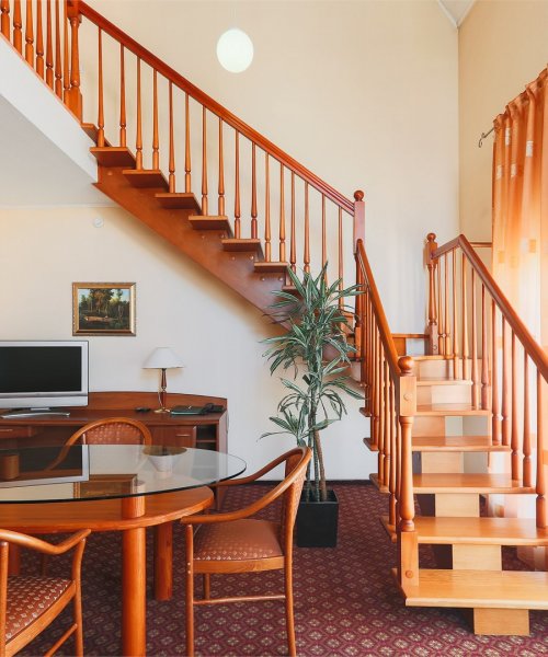 Three-room suite