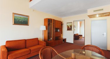 Three-room suite