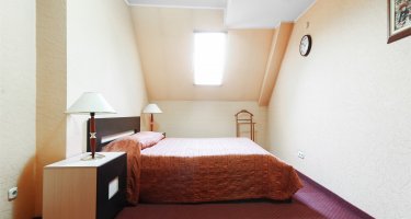 Three-room suite